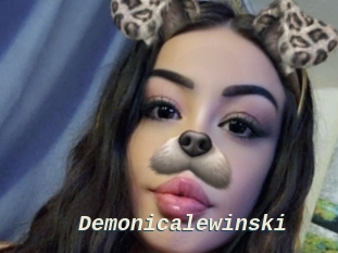 demonicalewinski x baise gratuite
