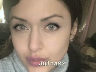 Julia82