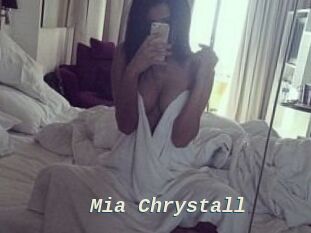 Mia_Chrystall
