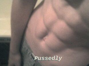 Pussedly